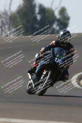 media/Nov-01-2025-TrackDaz (Sat) [[2b4d5192bc]]/C Group/1240pm (Turn 2 Outside)/